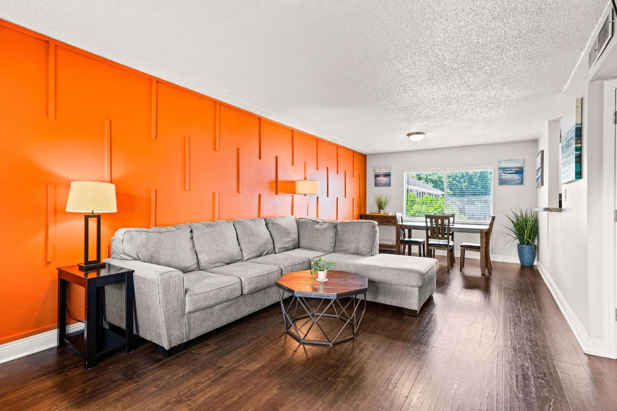 Avenida Apartment